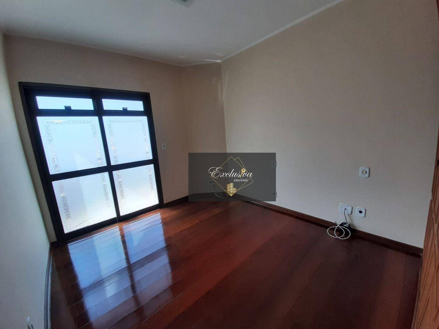 Apartamento à venda com 4 quartos, 185m² - Foto 40