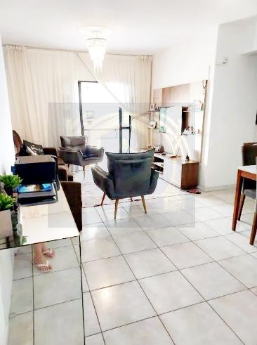 Apartamento à venda com 3 quartos, 107m² - Foto 4