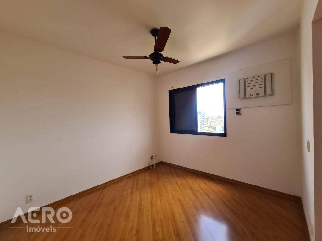 Apartamento à venda com 3 quartos, 147m² - Foto 4