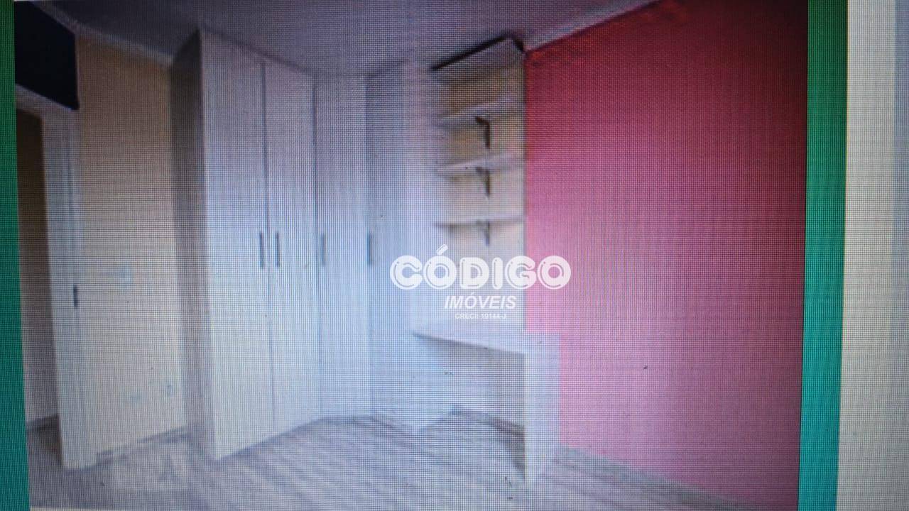 Apartamento à venda com 3 quartos, 75m² - Foto 3