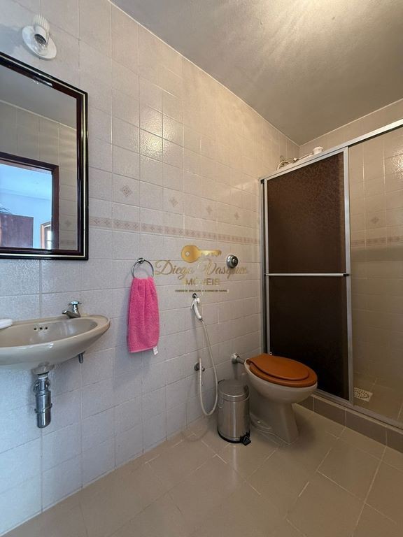 Casa à venda com 11 quartos, 1400m² - Foto 39