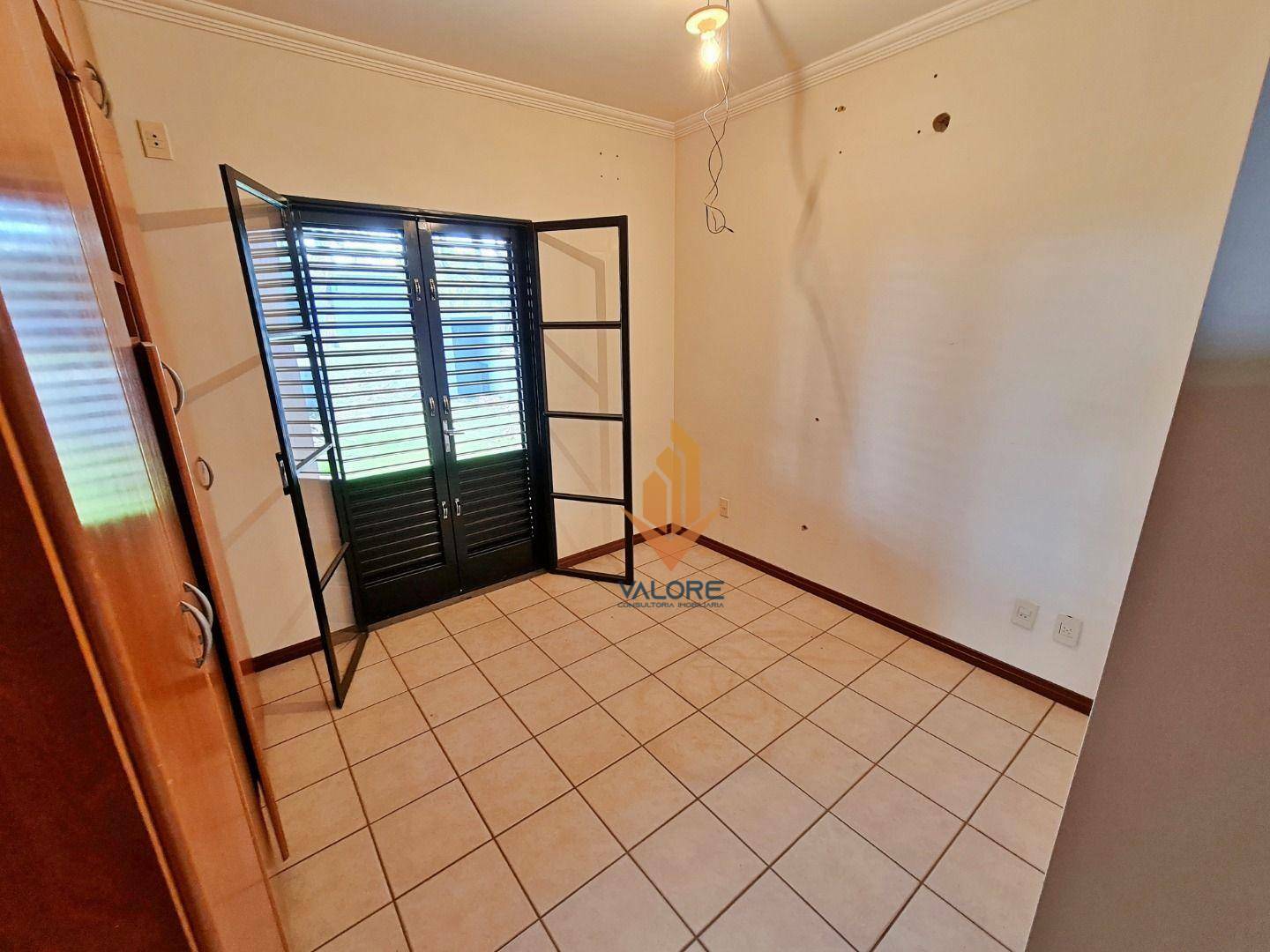 Casa à venda com 4 quartos, 510m² - Foto 18