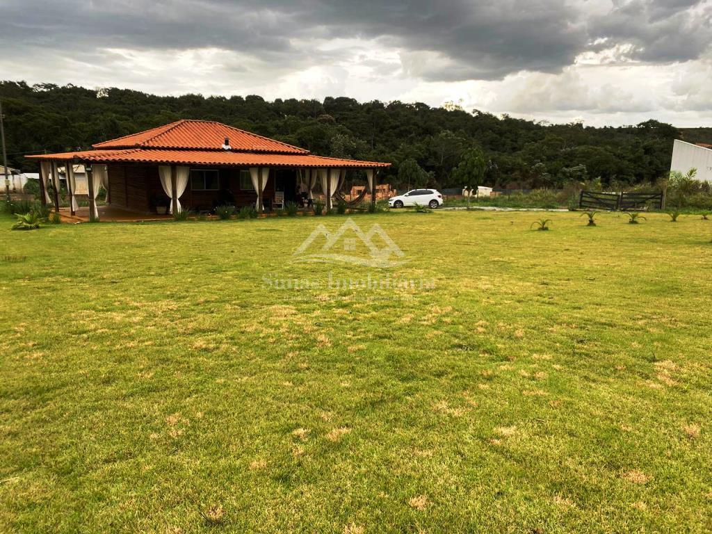 Fazenda à venda com 2 quartos, 4239m² - Foto 1