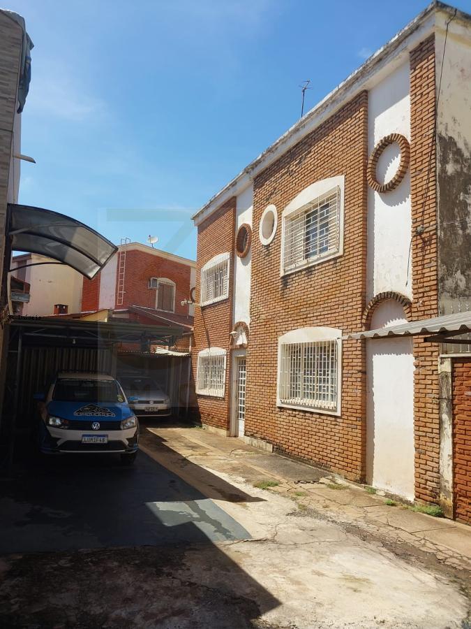 Casa de Condomínio à venda com 5 quartos, 135m² - Foto 2