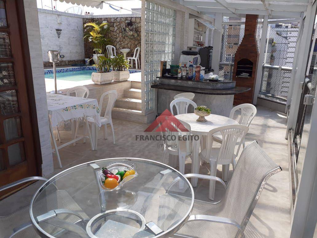 Cobertura à venda com 3 quartos, 300m² - Foto 4