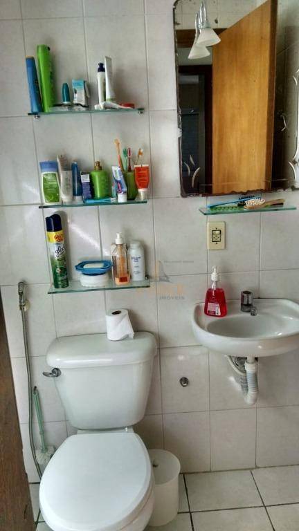 Apartamento à venda com 2 quartos, 60m² - Foto 14