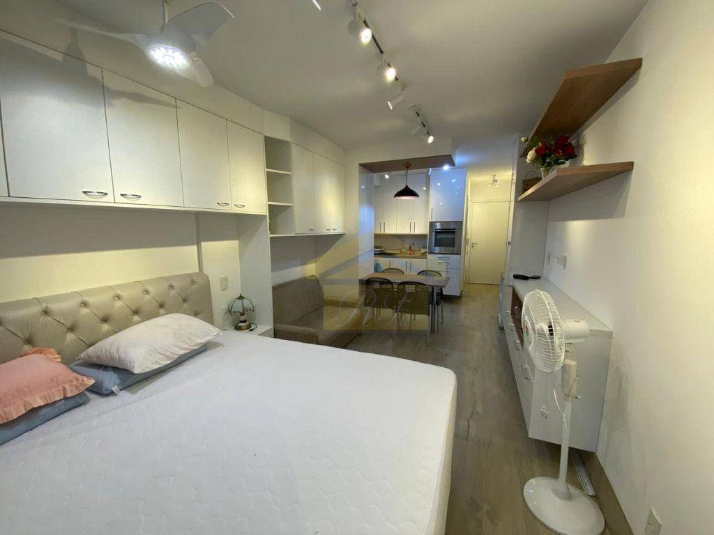 Apartamento à venda com 1 quarto, 34m² - Foto 9