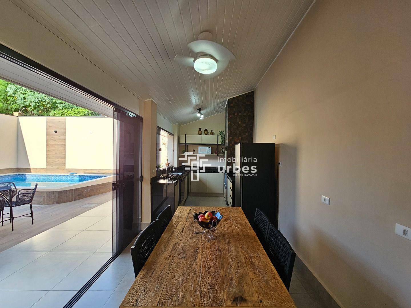 Casa de Condomínio à venda com 4 quartos, 250m² - Foto 27