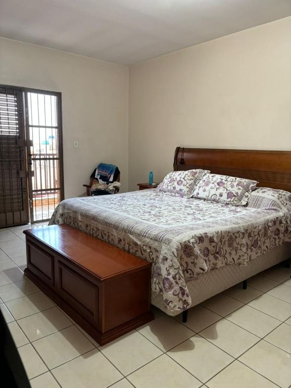 Sobrado à venda com 2 quartos, 200m² - Foto 10