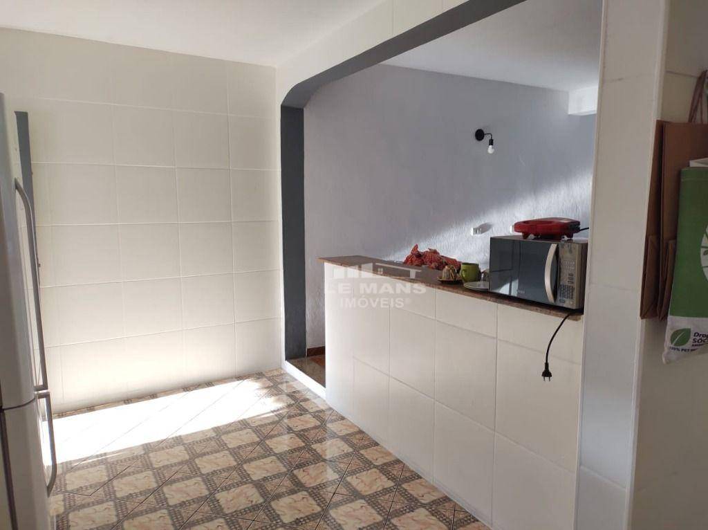 Casa à venda com 2 quartos, 80m² - Foto 6