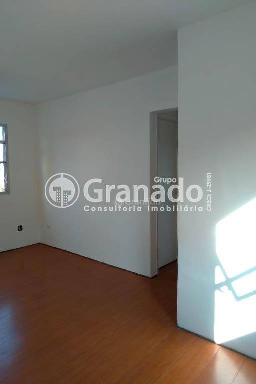 Apartamento à venda com 2 quartos, 56m² - Foto 9