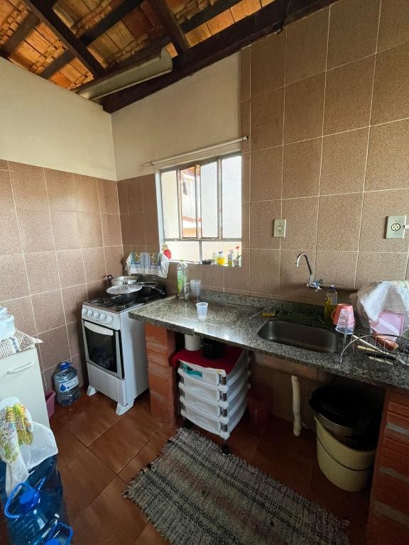 Sobrado à venda com 3 quartos, 270m² - Foto 14