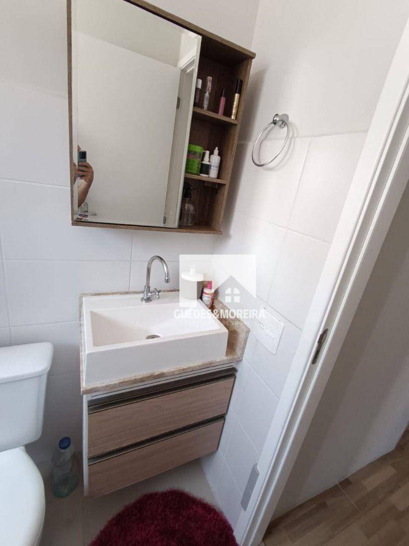 Apartamento à venda com 2 quartos, 42m² - Foto 8