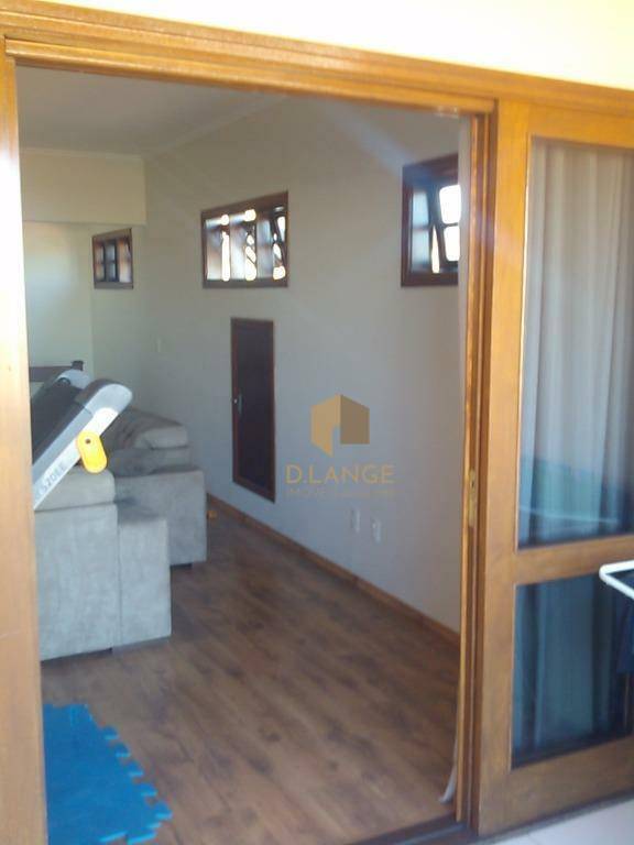 Casa à venda com 4 quartos, 240m² - Foto 5