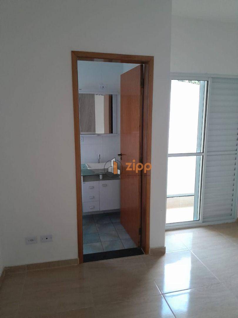 Casa à venda com 2 quartos, 65m² - Foto 18