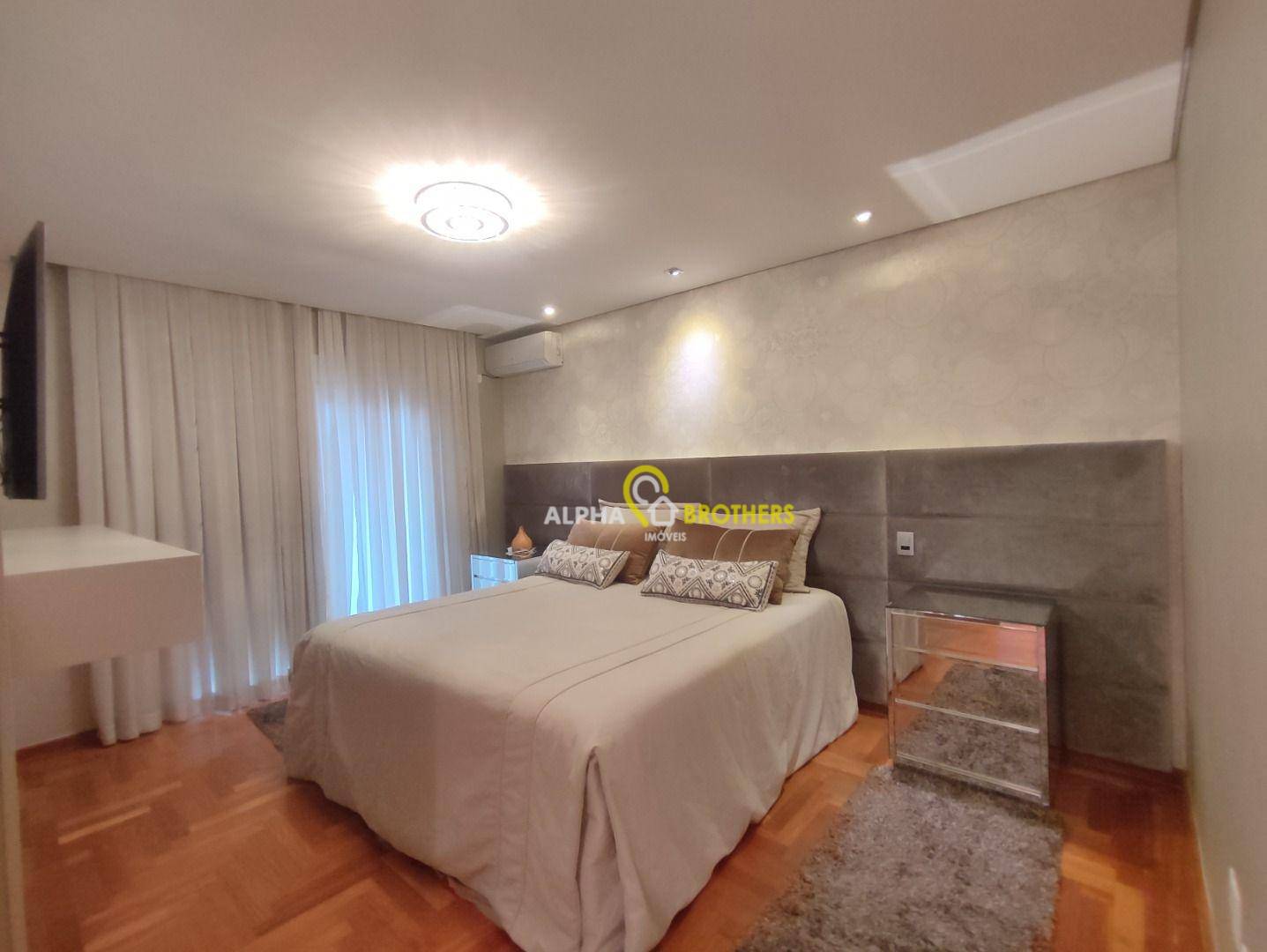 Casa de Condomínio à venda com 5 quartos, 657m² - Foto 32