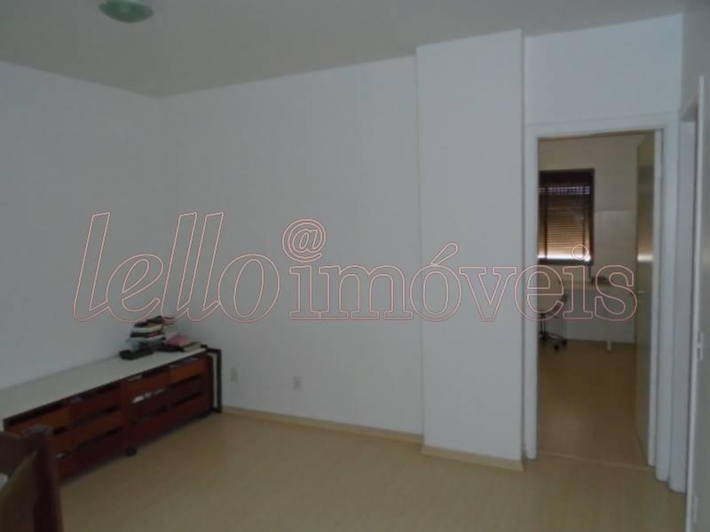 Apartamento para alugar com 4 quartos, 210m² - Foto 32