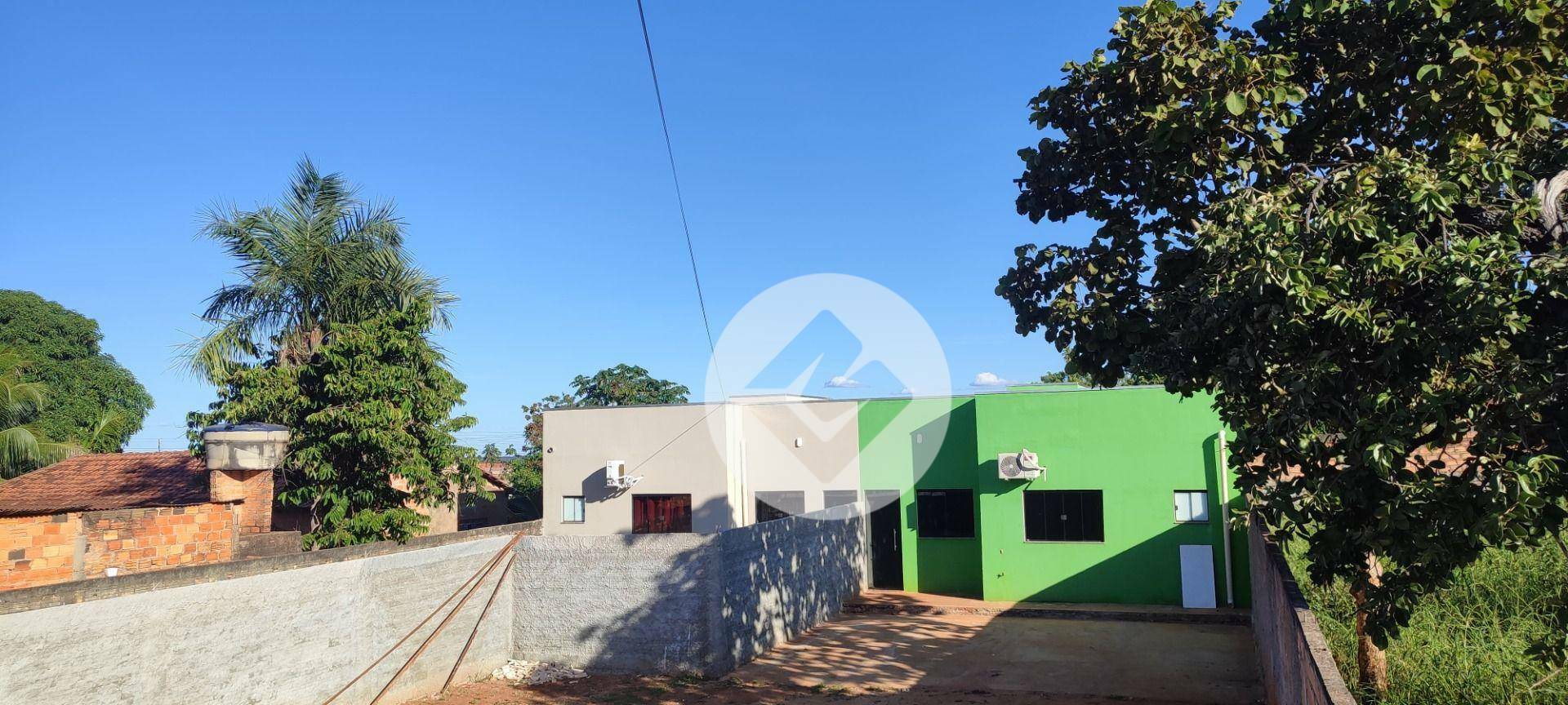Kitnet e Studio à venda com 4 quartos, 120m² - Foto 13