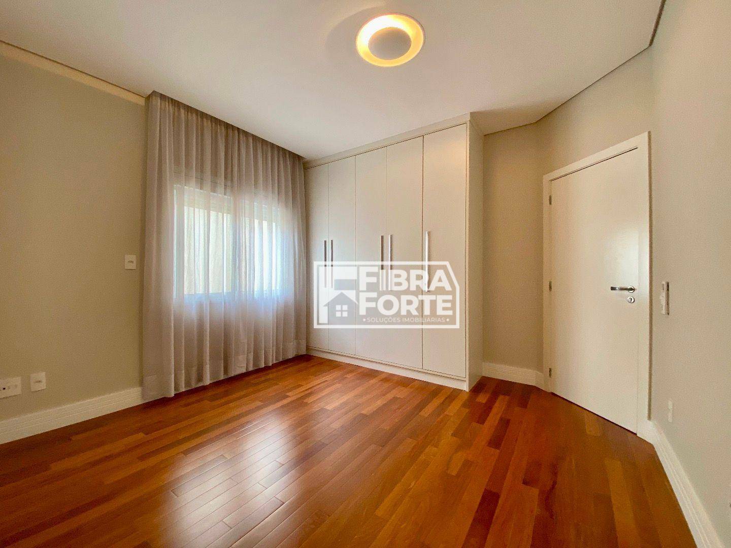 Casa de Condomínio para alugar com 3 quartos, 279m² - Foto 8