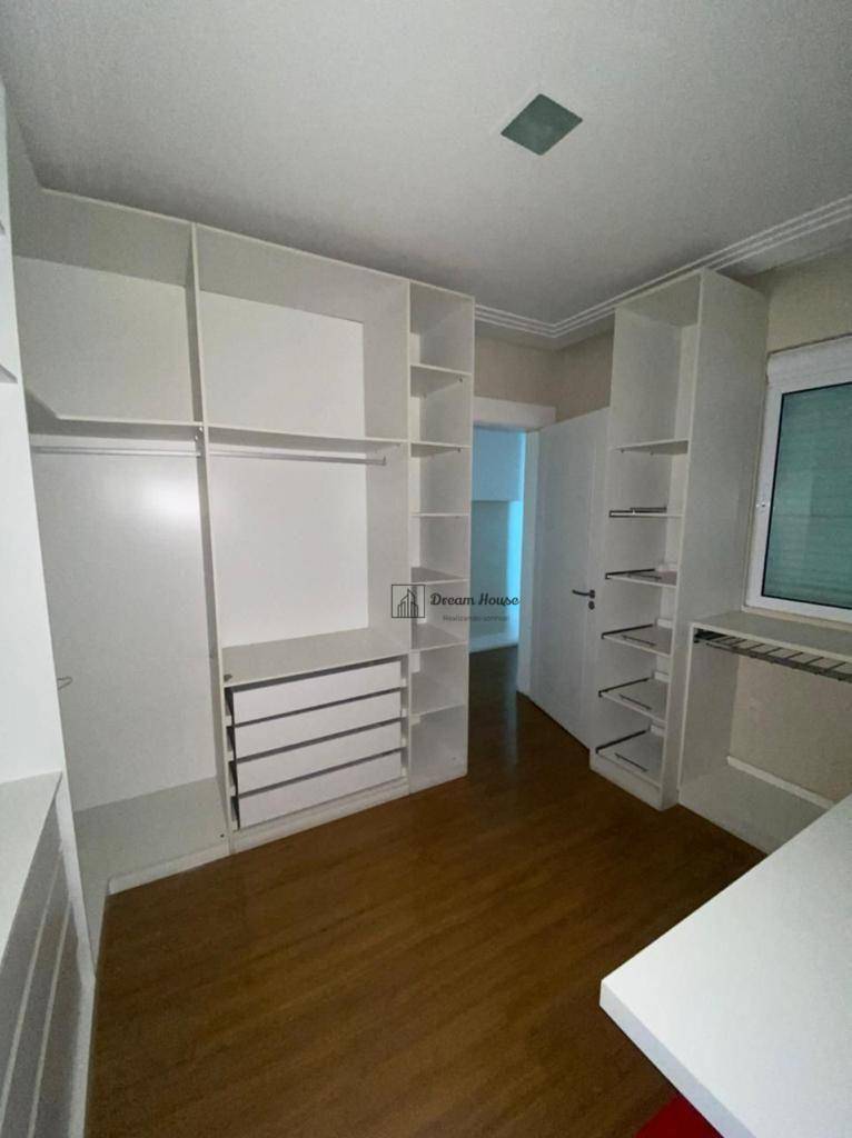 Apartamento à venda com 3 quartos, 191m² - Foto 23