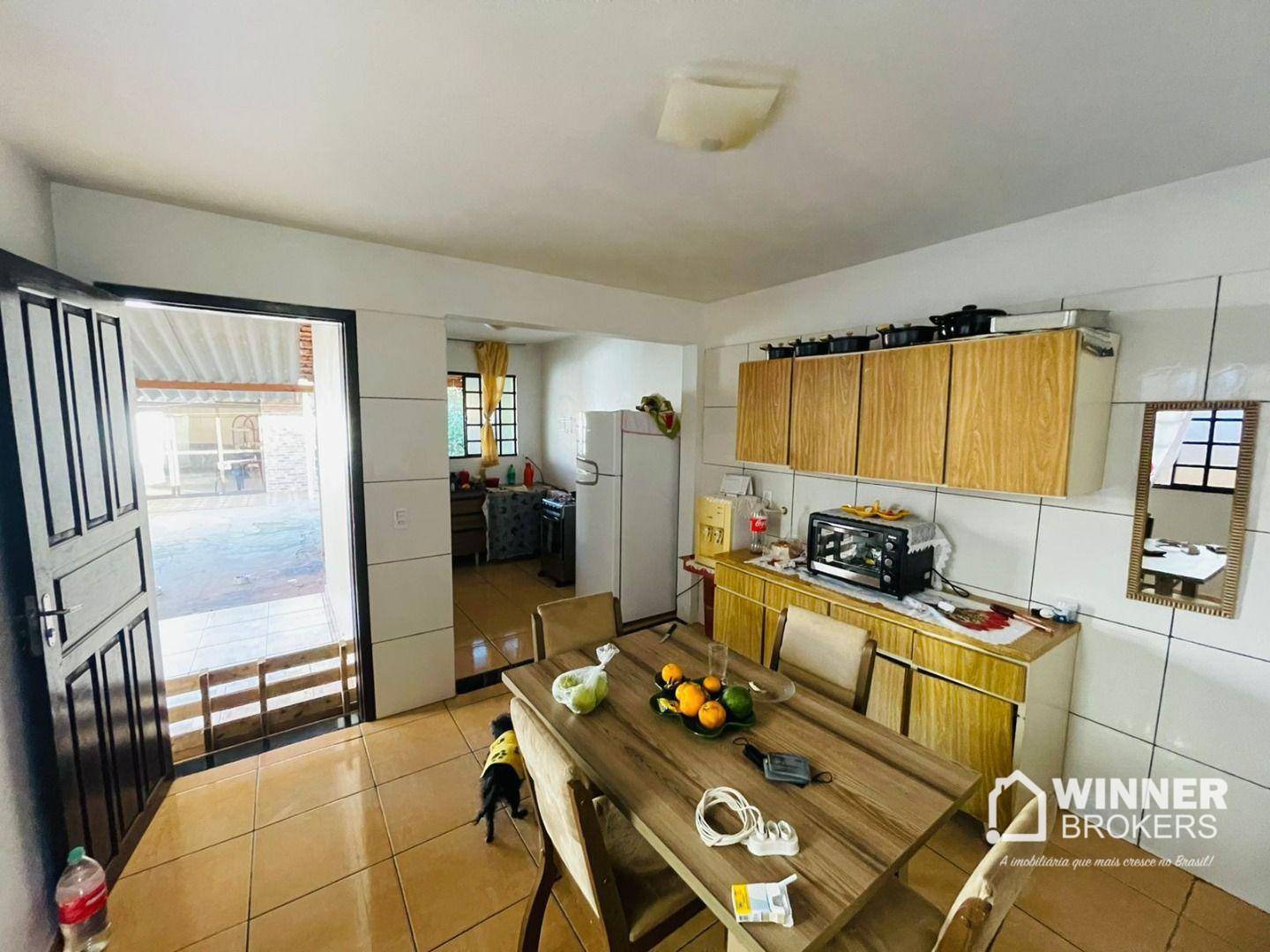 Casa, 3 quartos, 243 m² - Foto 4