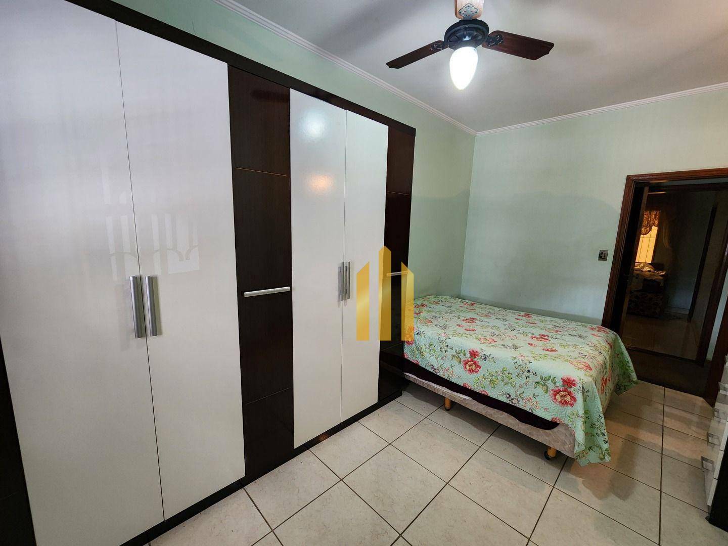 Casa à venda com 3 quartos, 102m² - Foto 17