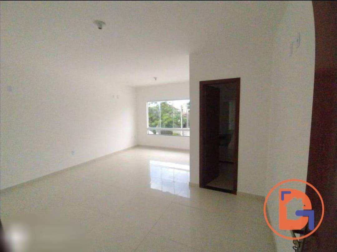 Casa à venda com 4 quartos, 180m² - Foto 12