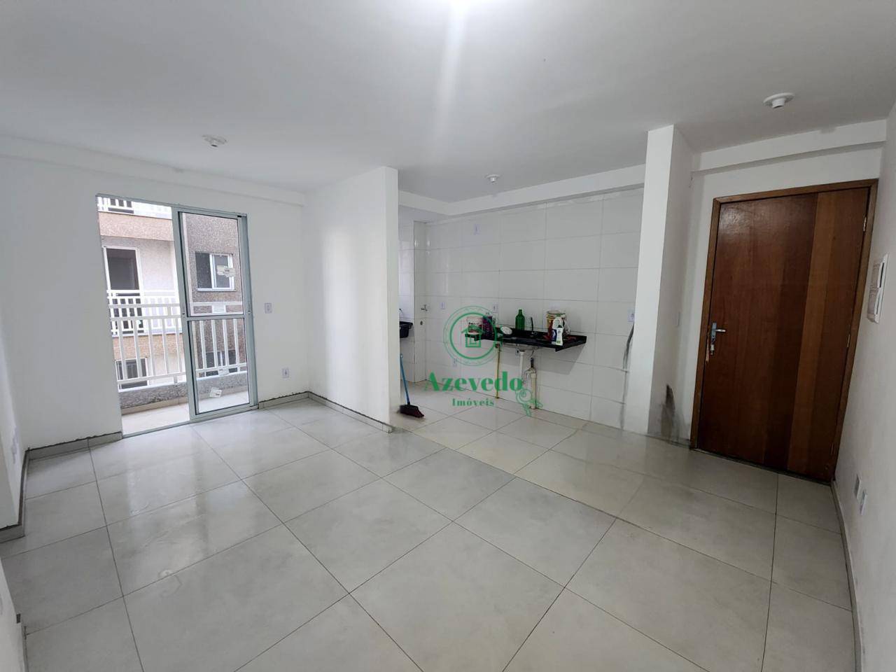 Apartamento à venda com 2 quartos, 46m² - Foto 2