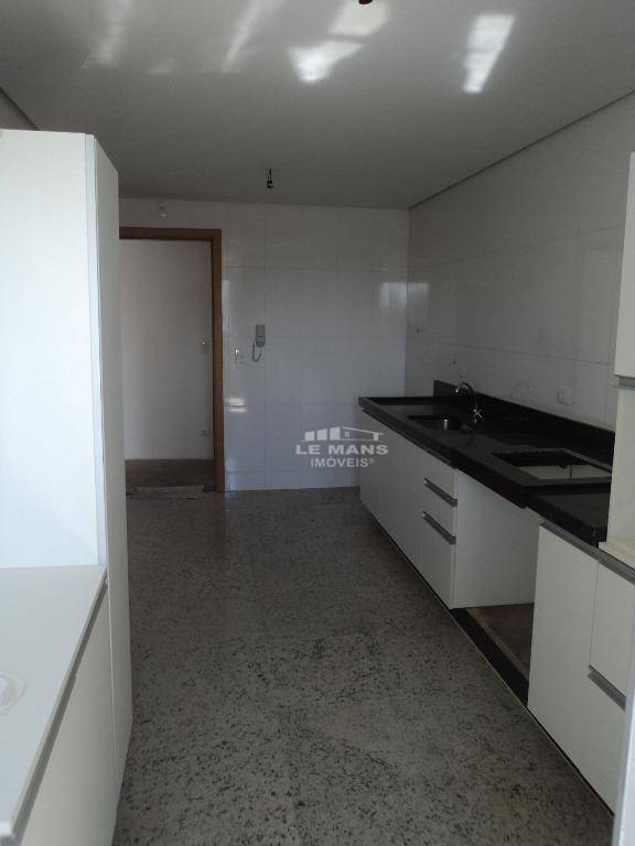 Apartamento à venda com 1 quarto, 113m² - Foto 9