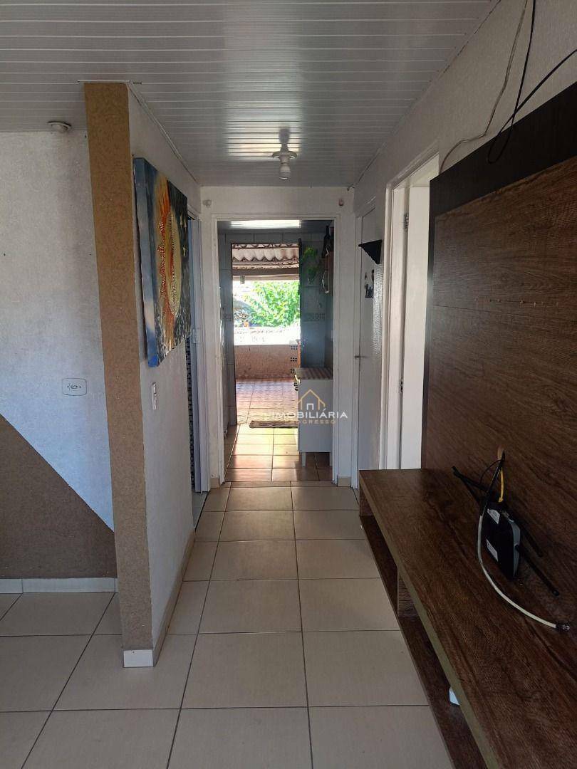 Casa à venda com 2 quartos, 75m² - Foto 16