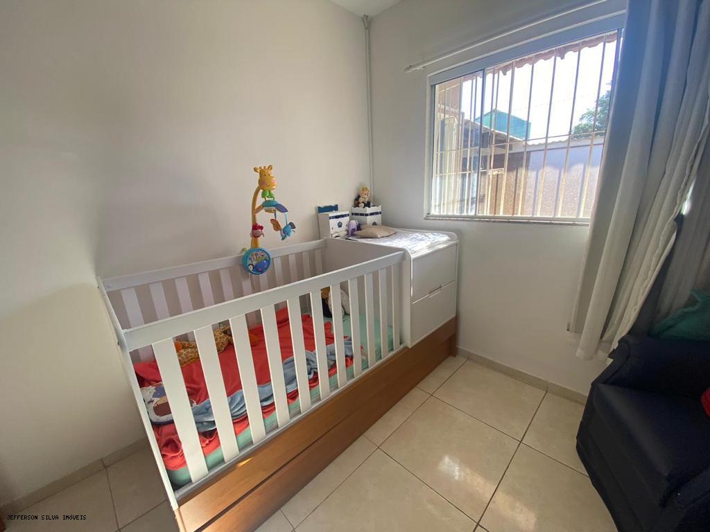 Casa à venda com 2 quartos, 60m² - Foto 12