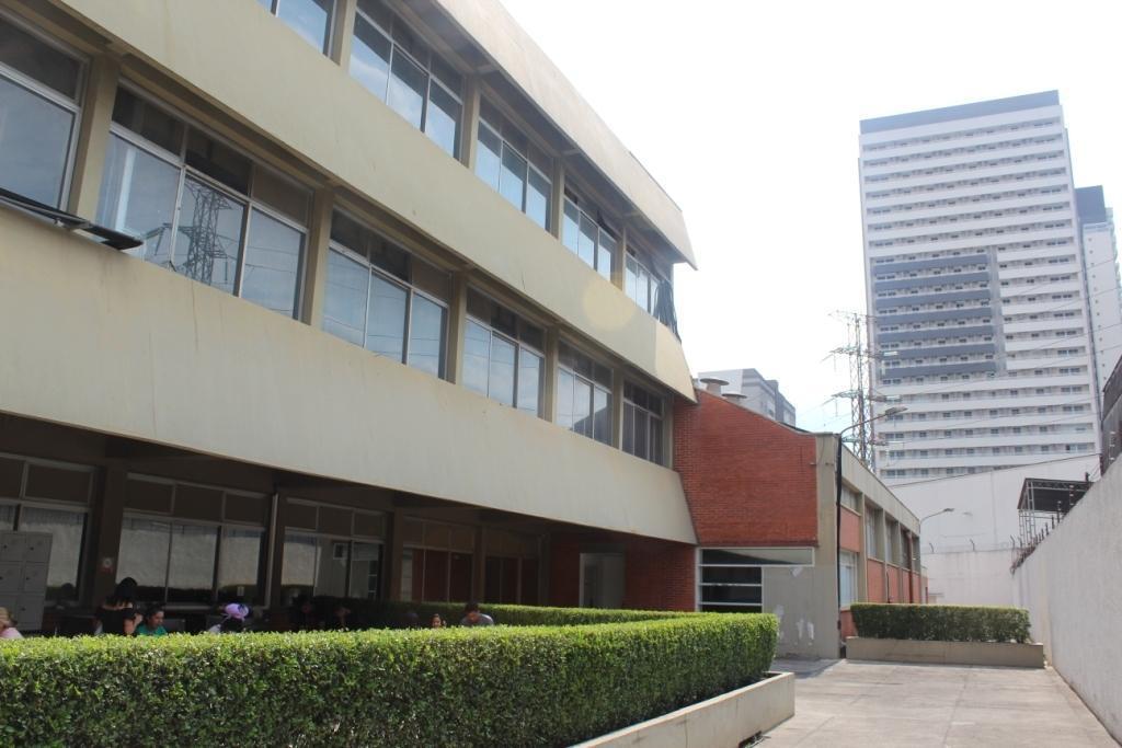 Prédio Inteiro à venda com 10 quartos, 2737m² - Foto 25