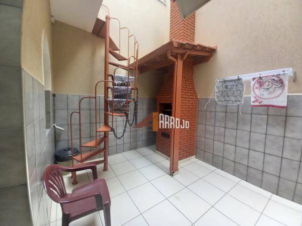 Sobrado à venda com 3 quartos, 160m² - Foto 17