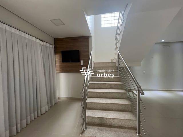 Casa à venda com 4 quartos, 301m² - Foto 49