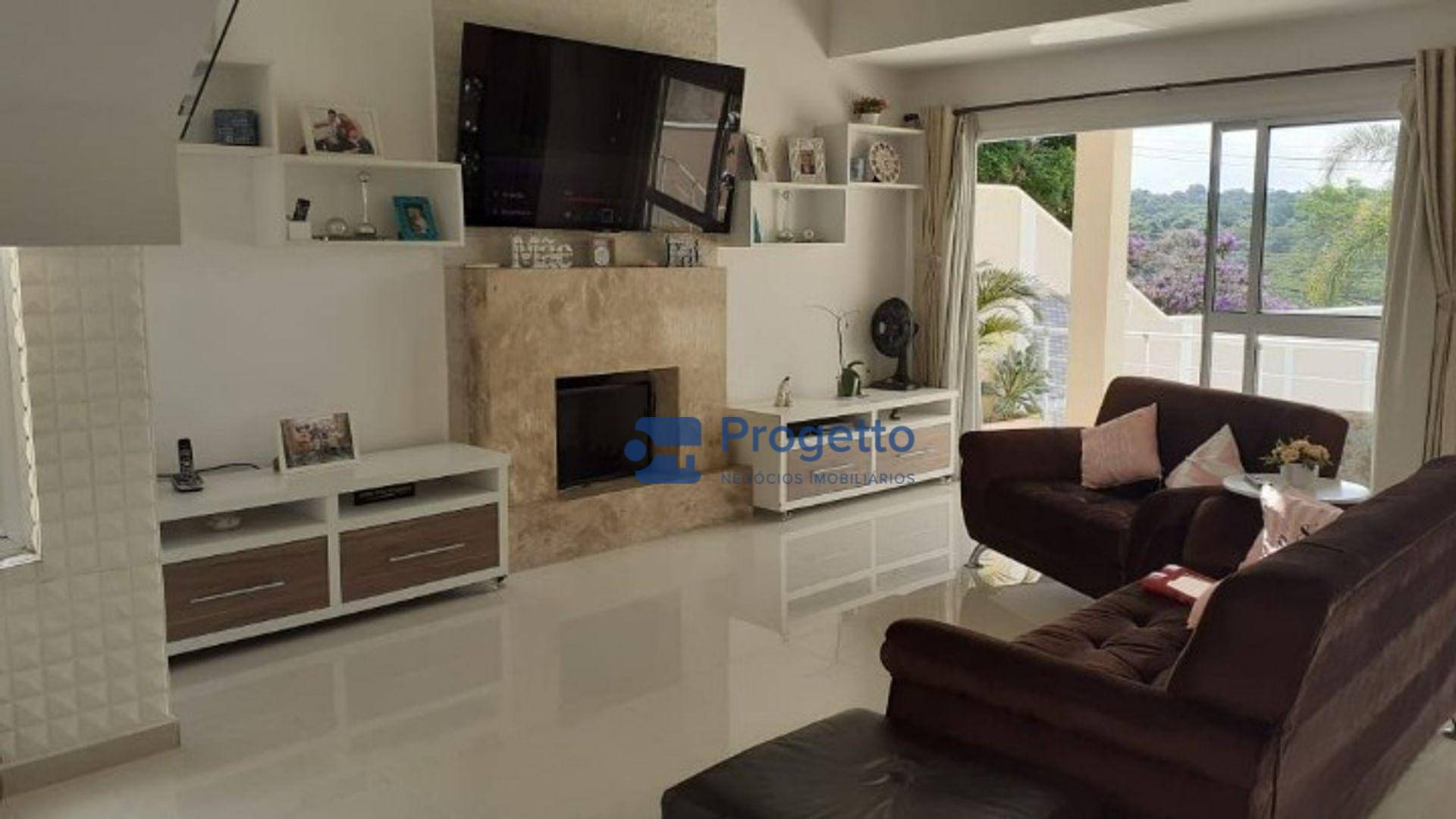 Casa de Condomínio à venda com 3 quartos, 360m² - Foto 3