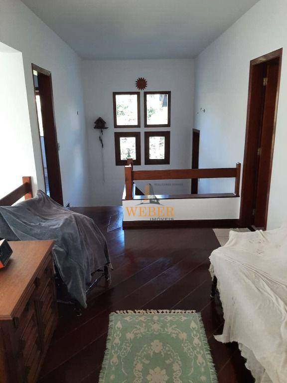 Sobrado à venda com 4 quartos, 316m² - Foto 35