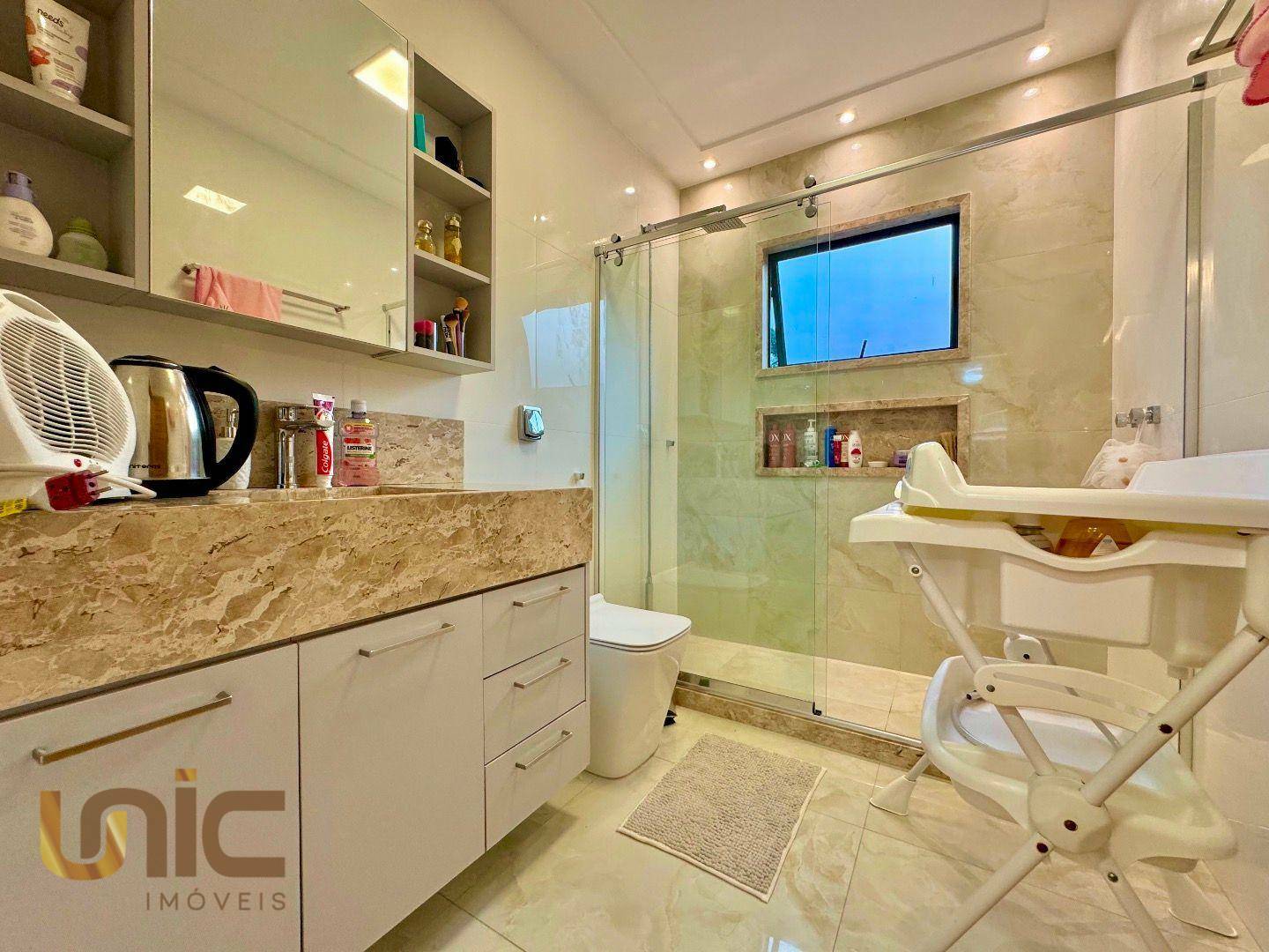 Casa de Condomínio à venda com 3 quartos, 176m² - Foto 28