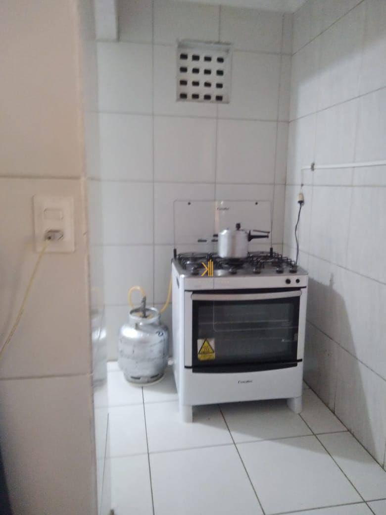 Apartamento à venda com 2 quartos, 80m² - Foto 15