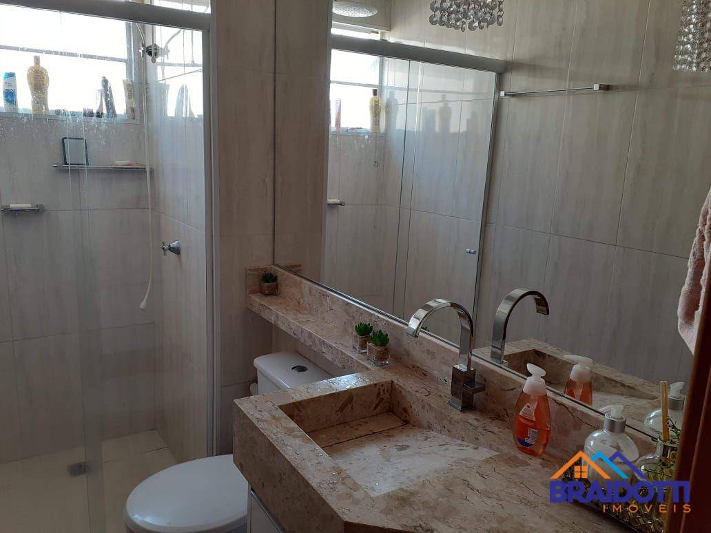 Apartamento à venda com 2 quartos, 55m² - Foto 9