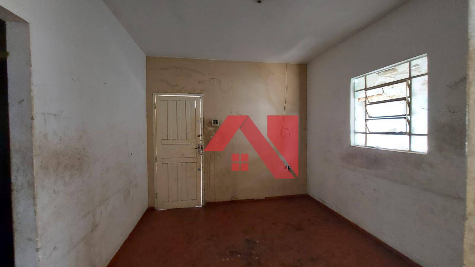 Casa à venda com 3 quartos, 120m² - Foto 2