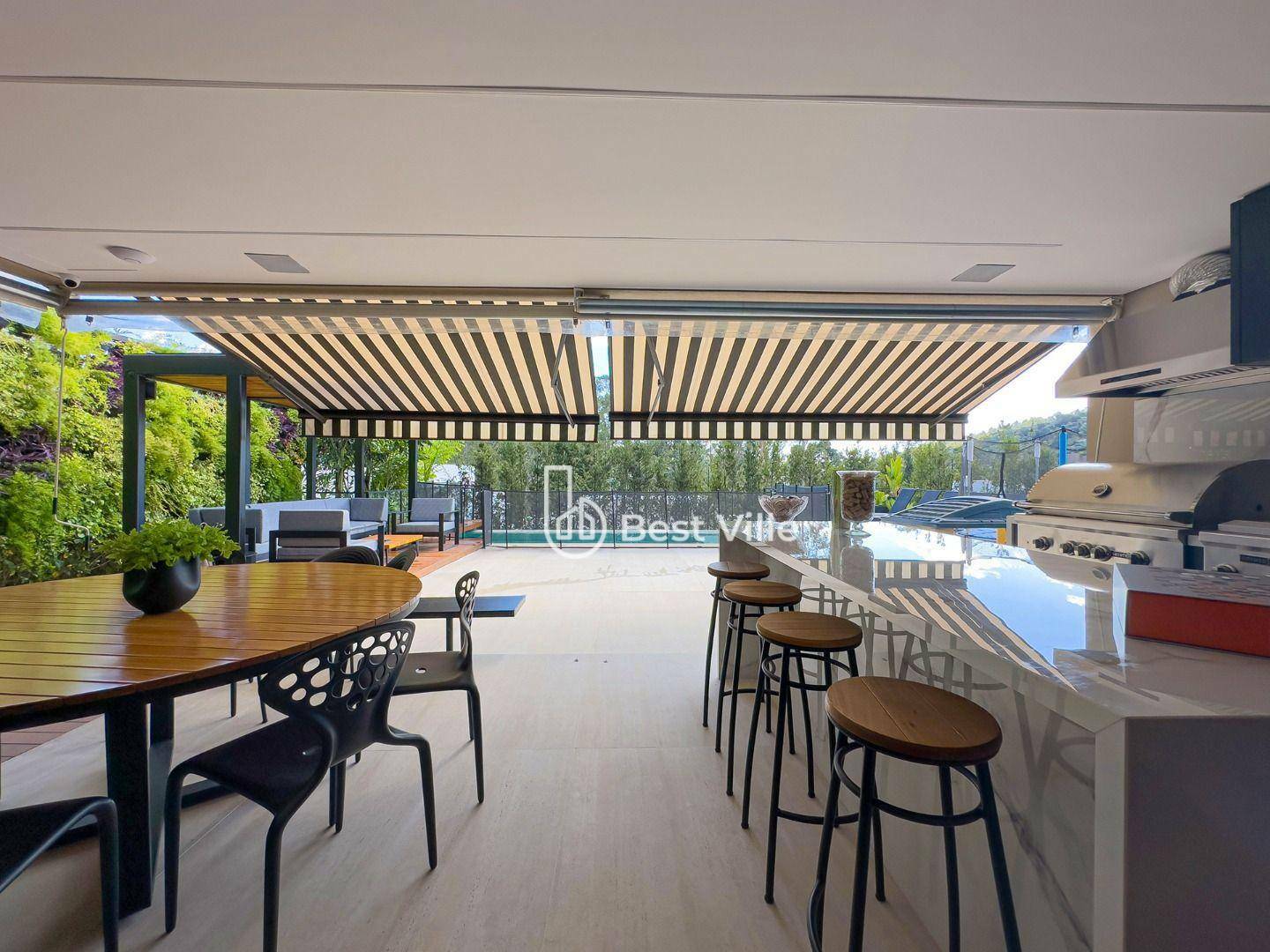 Casa de Condomínio à venda com 4 quartos, 600m² - Foto 9