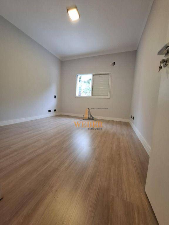 Sobrado à venda com 3 quartos, 110m² - Foto 8