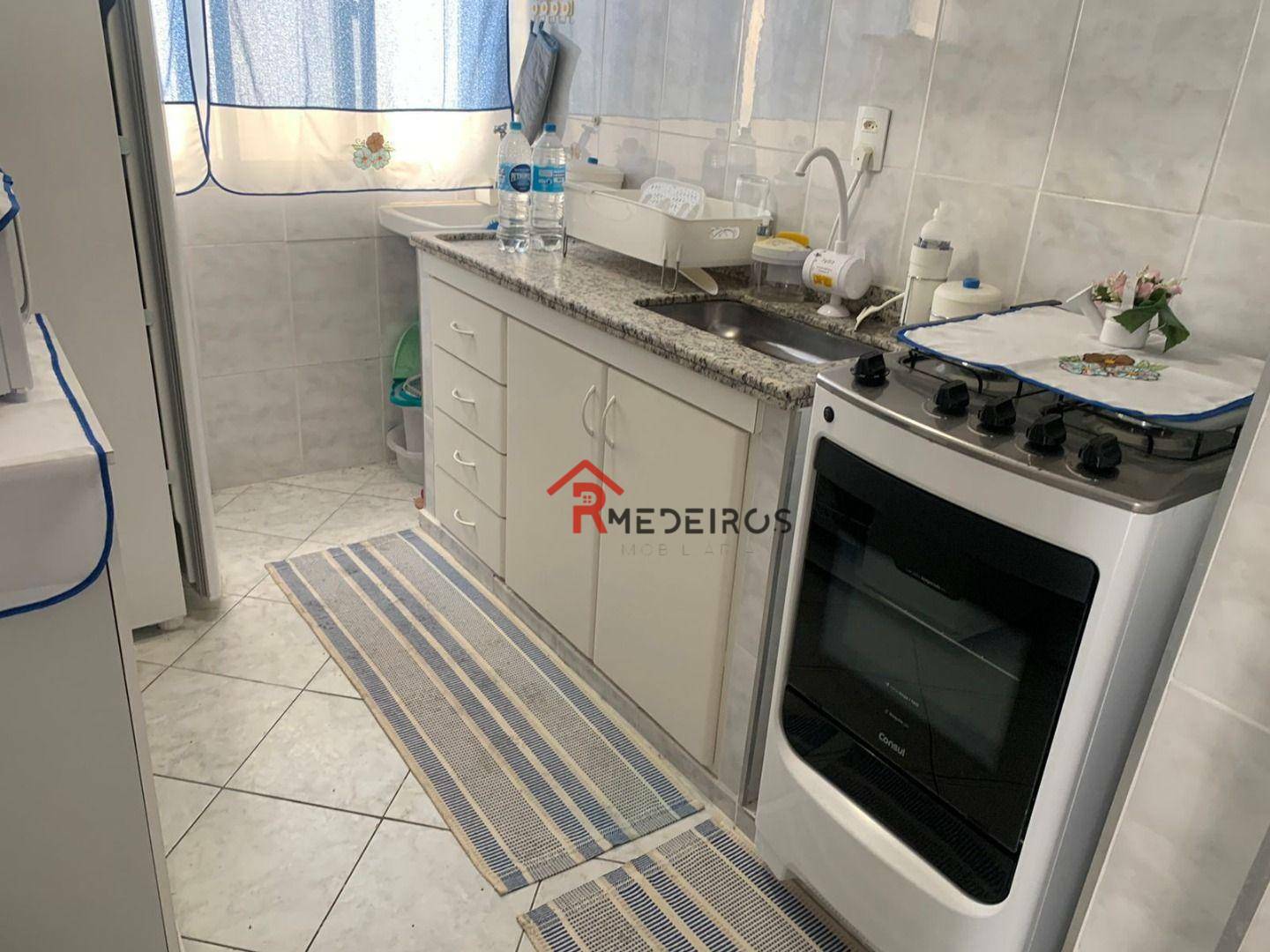 Apartamento à venda com 1 quarto, 45m² - Foto 6