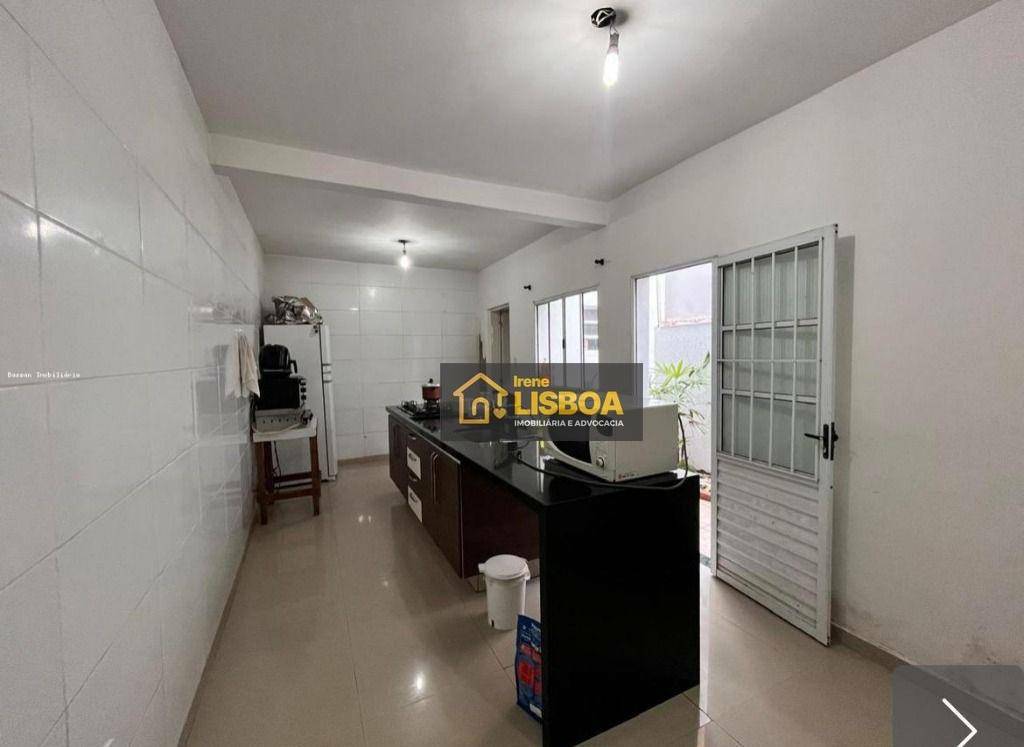 Sobrado à venda com 3 quartos, 120m² - Foto 5