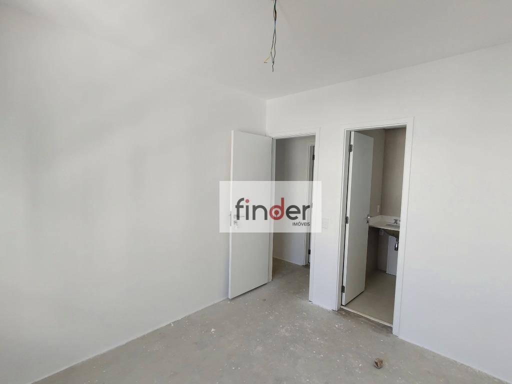 Apartamento à venda com 3 quartos, 202m² - Foto 15