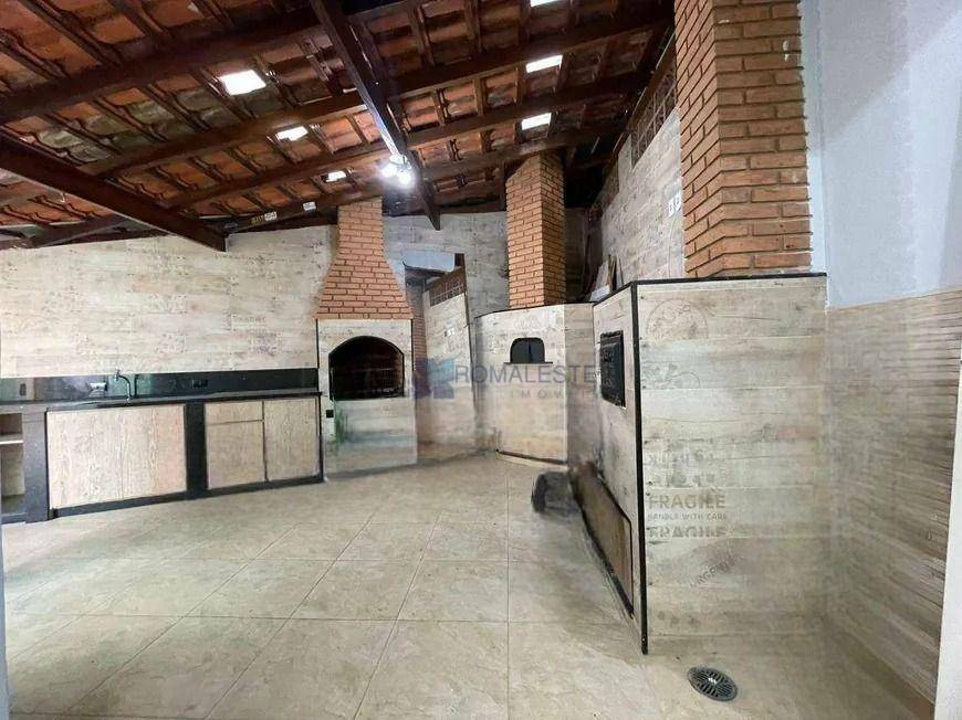 Sobrado à venda com 3 quartos, 200m² - Foto 13