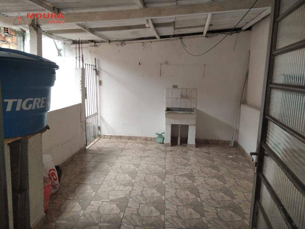 Casa à venda com 5 quartos, 159m² - Foto 28