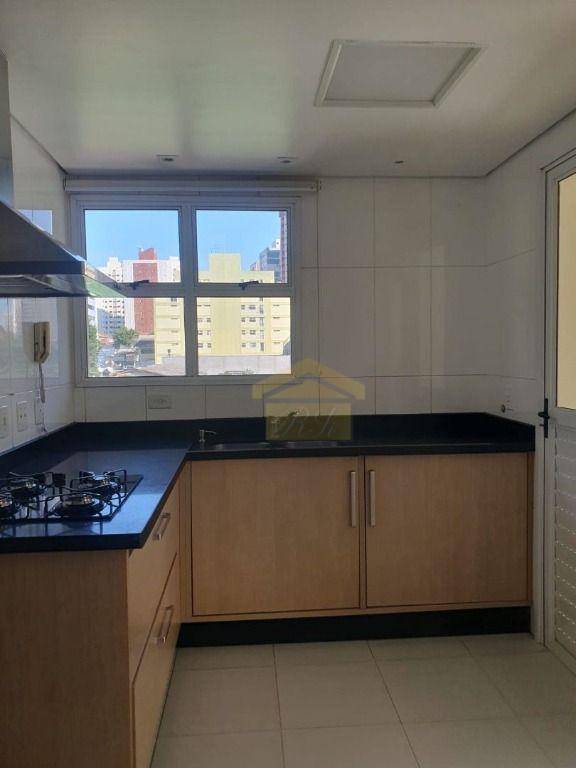 Apartamento à venda com 3 quartos, 127m² - Foto 1