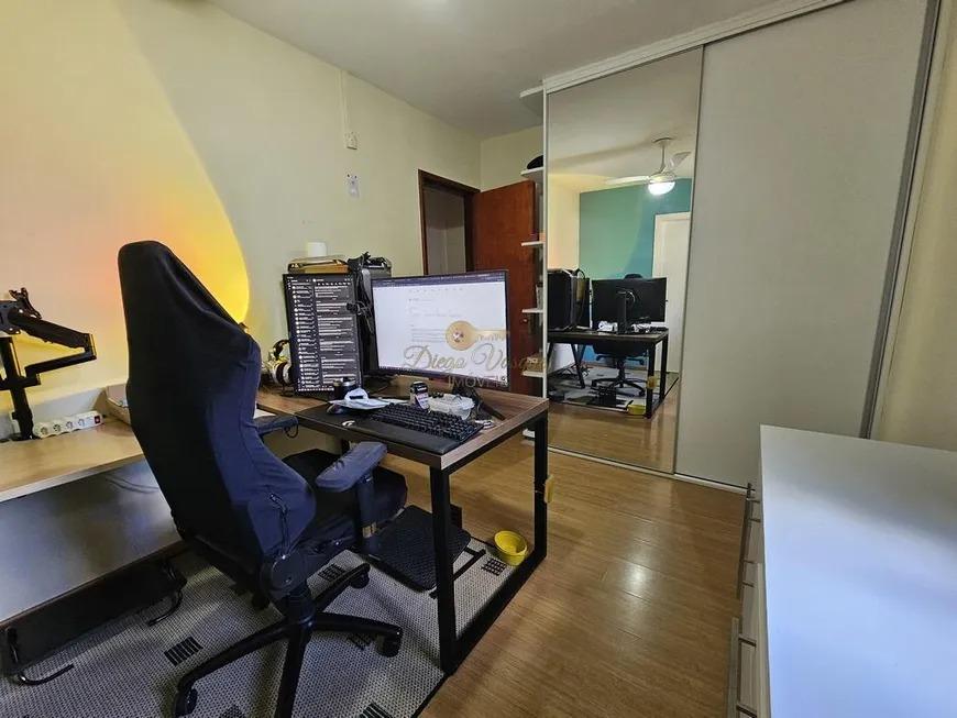 Casa de Condomínio à venda com 5 quartos, 261m² - Foto 24