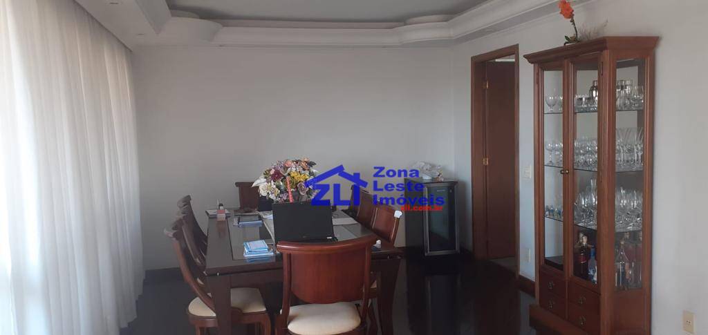 Apartamento à venda com 4 quartos, 183m² - Foto 14